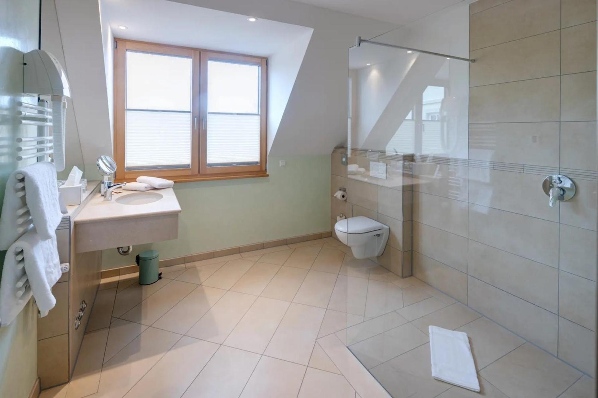 Landhotel Steigenhaus Untermünkheim エクステリア 写真