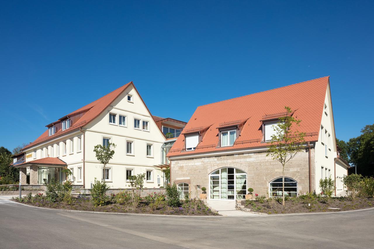 Landhotel Steigenhaus Untermunkheim エクステリア 写真