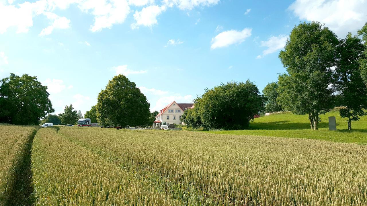 Landhotel Steigenhaus Untermunkheim エクステリア 写真